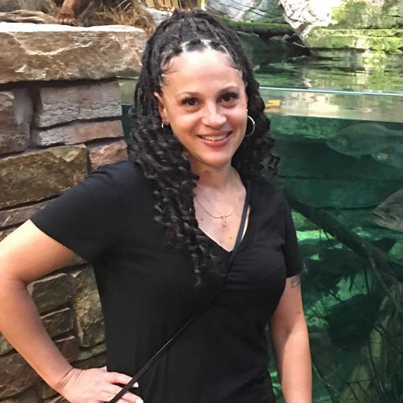 Meet your Posher, Christine - Picture 1 of 1